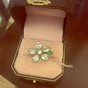 Juicy couture flower ring